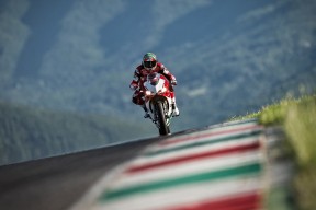 滕哈赫或三度救火，欧冠豪门能否起死回生，腾哈格执教风格