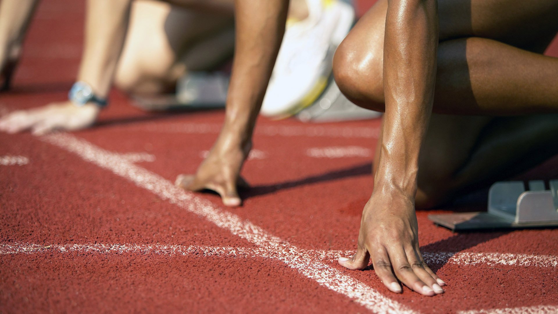 英超最后冲刺：逆境中坚韧不拔的拼搏精神，英超最后两轮分析